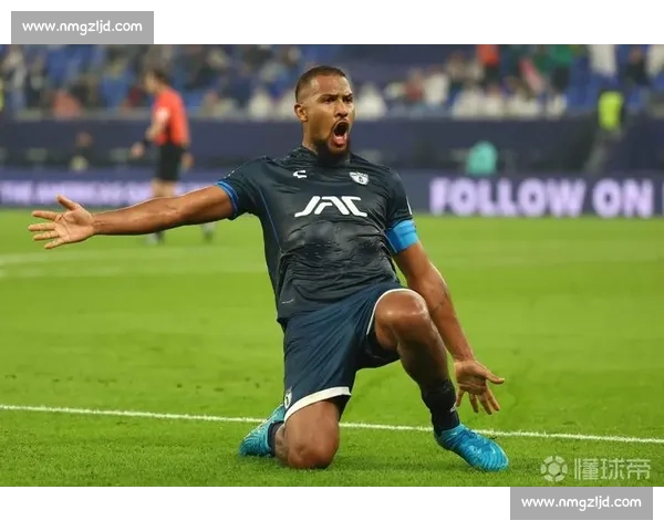 格洛赫远射制胜当选世俱杯最佳 红牛 2-1 帕丘卡